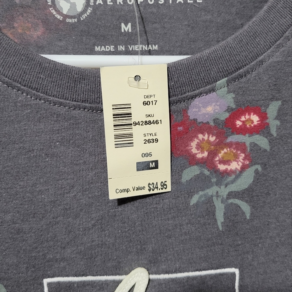 Nwt mens shirt